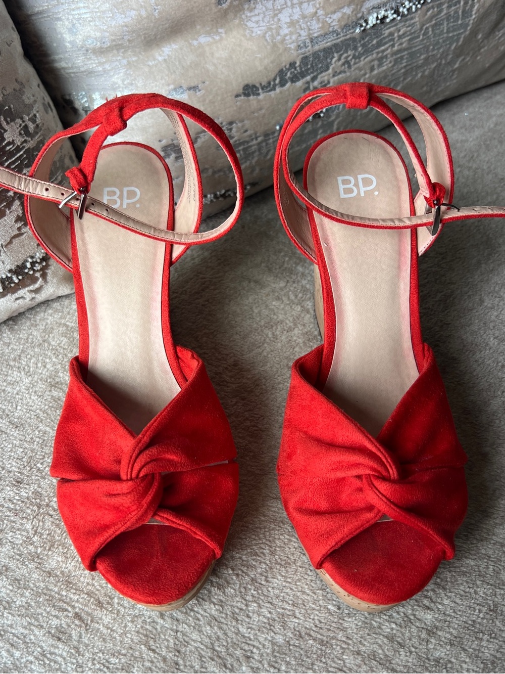 BP. Arya Platform Wedge Sandals Poppy Orange Size: 7 / Faux Suede / Cork